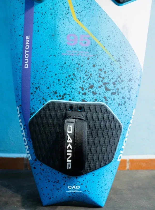 Duotone Grip 3 Dlab 95 liters, as new! - Image 6