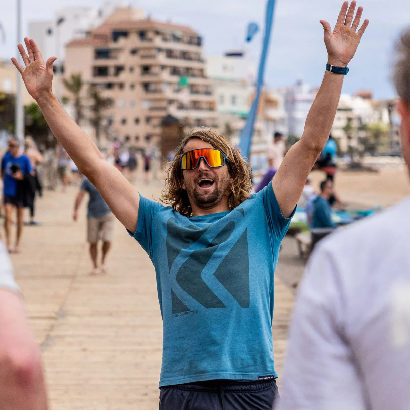 INTRO INTO WAVE MASTERCLASS WITH DIETER VAN DER EYKEN