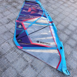 Duotone Super Star 4.2 Berry/light blue 2024